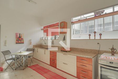 Apartamento à venda com 180m², 3 quartos e 2 vagasCozinha