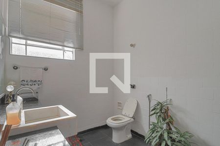 Apartamento à venda com 180m², 3 quartos e 2 vagasBanheiro Quarto Suíte