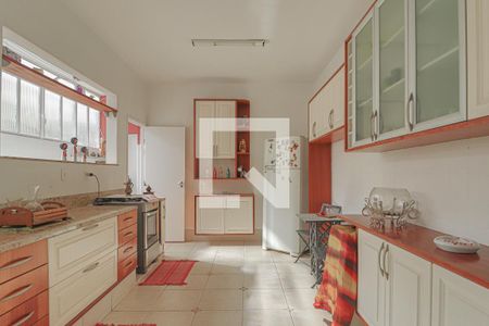 Apartamento à venda com 180m², 3 quartos e 2 vagasCozinha