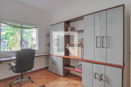 Apartamento à venda com 180m², 3 quartos e 2 vagasQuarto 1