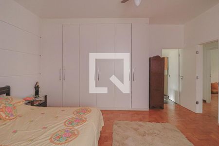 Apartamento à venda com 180m², 3 quartos e 2 vagasQuarto Suíte