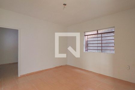 Sala de casa para alugar com 2 quartos, 80m² em Paraíso, Belo Horizonte