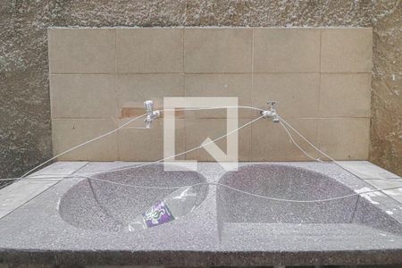 Casa para alugar com 80m², 2 quartos e 1 vagaÁrea de Serviço