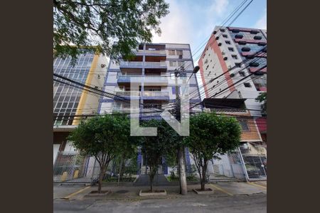 Apartamento à venda com 65m², 2 quartos e 1 vaga Apartamento à venda com 65m², 2 quartos e 1 vagaFachada