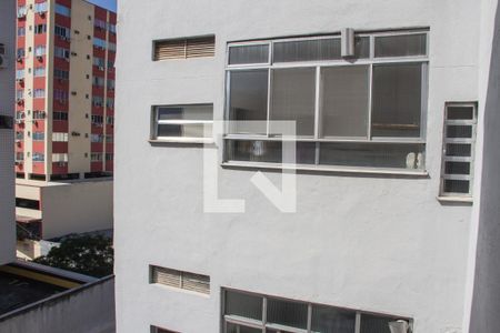 Apartamento à venda com 65m², 2 quartos e 1 vagaVista 