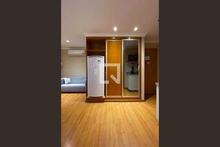 Quarto  de kitnet/studio para alugar com 1 quarto, 37m² em Barra da Tijuca, Rio de Janeiro