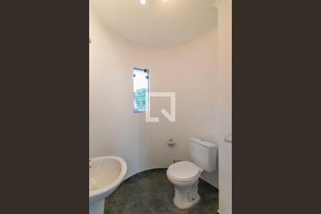 Casa à venda com 303m², 4 quartos e 4 vagasBanheiro do Escritório