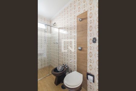 Casa à venda com 303m², 4 quartos e 4 vagasBanheiro da Suite 2