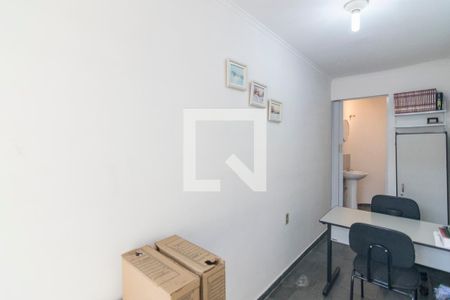 Casa à venda com 303m², 4 quartos e 4 vagasEscritório