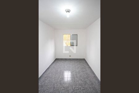 Quarto de casa à venda com 4 quartos, 104m² em Conjunto Residencial Sitio Oratorio, São Paulo