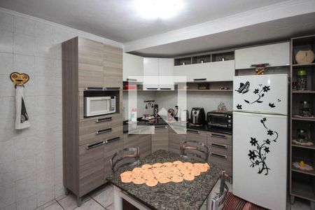 Casa à venda com 104m², 4 quartos e 3 vagas Casa à venda com 104m², 4 quartos e 3 vagasCozinha casa 02