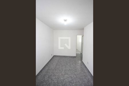 Casa à venda com 104m², 4 quartos e 3 vagas Casa à venda com 104m², 4 quartos e 3 vagasQuarto