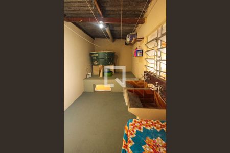 Casa à venda com 104m², 4 quartos e 3 vagas Casa à venda com 104m², 4 quartos e 3 vagasÁrea de Serviço