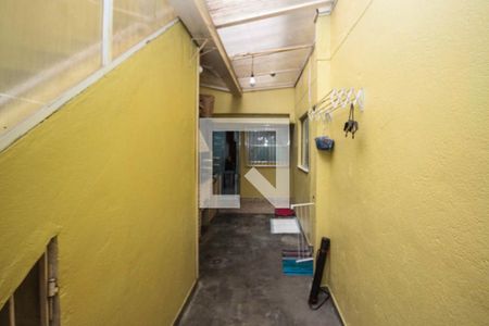 Casa à venda com 104m², 4 quartos e 3 vagas Casa à venda com 104m², 4 quartos e 3 vagasQuintal