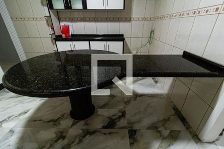 Casa para alugar com 200m², 2 quartos e 3 vagas Casa para alugar com 200m², 2 quartos e 3 vagasCozinha