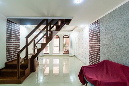 Sala de casa para alugar com 2 quartos, 200m² em Jardim Rosana, Ferraz de Vasconcelos