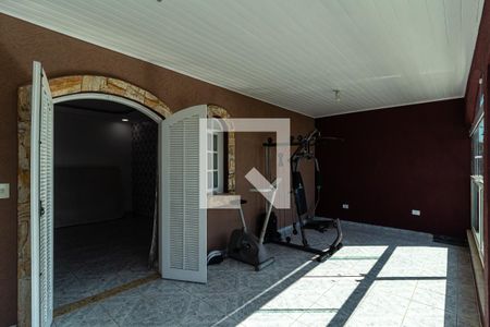 Casa para alugar com 200m², 2 quartos e 3 vagas Casa para alugar com 200m², 2 quartos e 3 vagasVaranda da suite