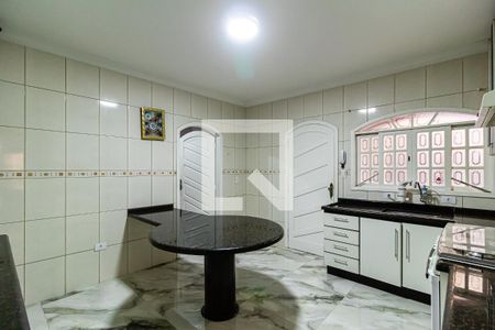 Casa para alugar com 200m², 2 quartos e 3 vagas Casa para alugar com 200m², 2 quartos e 3 vagasCozinha