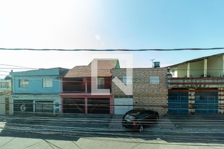 Casa para alugar com 200m², 2 quartos e 3 vagas Casa para alugar com 200m², 2 quartos e 3 vagasVista da varanda