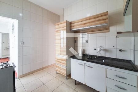 Apartamento à venda com 85m², 2 quartos e sem vaga Apartamento à venda com 85m², 2 quartos e sem vagaCozinha