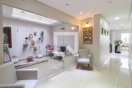 Casa à venda com 455m², 4 quartos e 5 vagasHall dos Quartos