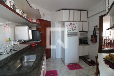 Apartamento à venda com 80m², 3 quartos e 2 vagasCozinha