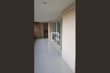 Apartamento para alugar com 147m², 3 quartos e 2 vagas