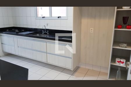 Apartamento para alugar com 147m², 3 quartos e 2 vagas