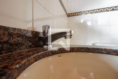 Lavabo  de apartamento para alugar com 3 quartos, 134m² em Vila Regente Feijó, São Paulo