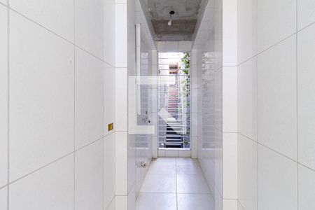 Área de serviço de casa para alugar com 2 quartos, 80m² em São Pedro, Osasco