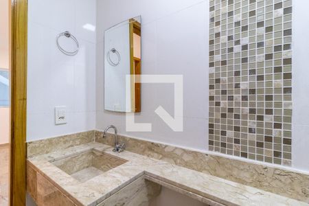 Apartamento para alugar com 45m², 2 quartos e sem vagaBanheiro