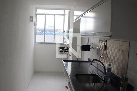 Cozinha de apartamento à venda com 2 quartos, 50m² em Taquara, Rio de Janeiro