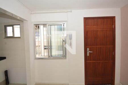 Sala de apartamento à venda com 2 quartos, 45m² em Irajá, Rio de Janeiro