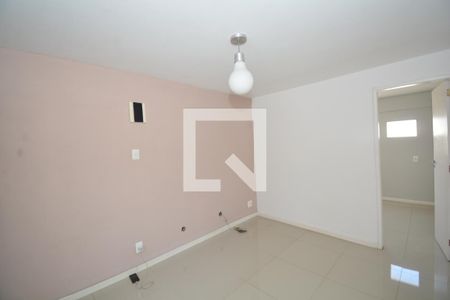 Sala de apartamento à venda com 2 quartos, 45m² em Irajá, Rio de Janeiro