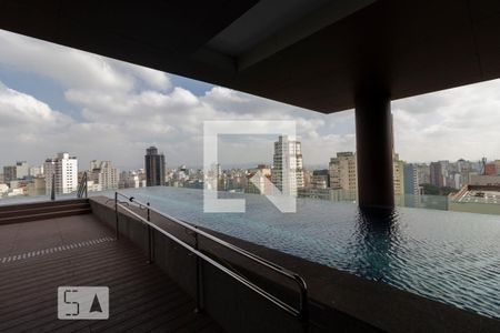 Studio para alugar com 35m², 1 quarto e 1 vaga Studio para alugar com 35m², 1 quarto e 1 vagaÁrea comum - Piscina
