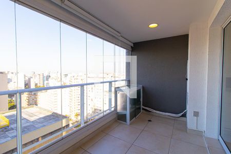 Varanda de kitnet/studio para alugar com 1 quarto, 35m² em Consolação, São Paulo