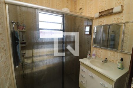 Casa à venda com 200m², 4 quartos e 2 vagasBanheiro 