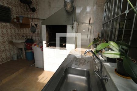 Casa à venda com 200m², 4 quartos e 2 vagasÁrea de Serviço