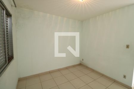 Casa à venda com 200m², 4 quartos e 2 vagasQuarto 