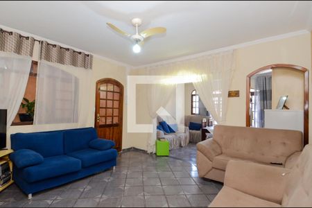 Sala de casa à venda com 2 quartos, 160m² em Jardim Moreira, Guarulhos