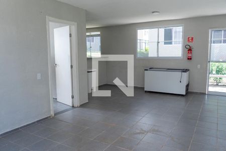 Apartamento para alugar com 41m², 2 quartos e sem vagaÁrea comum - Salão de festas