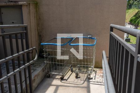 Apartamento para alugar com 41m², 2 quartos e sem vagaOutros