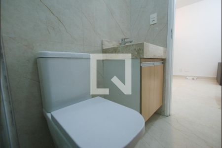 Apartamento para alugar com 32m², 1 quarto e sem vaga Apartamento para alugar com 32m², 1 quarto e sem vagaBanheiro