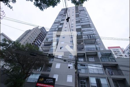 Apartamento para alugar com 32m², 1 quarto e sem vaga Apartamento para alugar com 32m², 1 quarto e sem vagaFachada