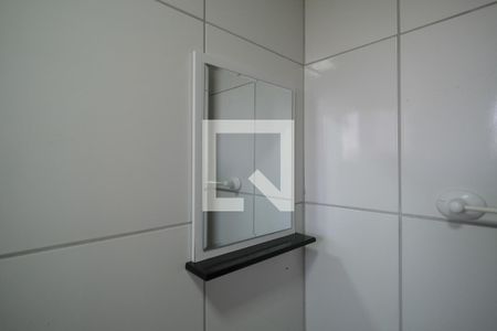 Detalhe do banheiro de kitnet/studio para alugar com 1 quarto, 10m² em Cruzeiro, São José dos Pinhais