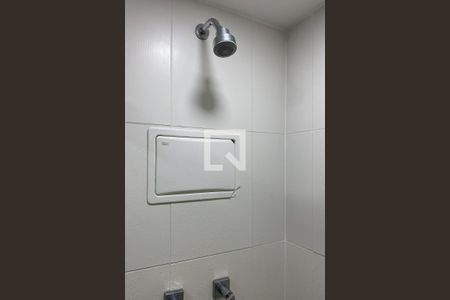 Apartamento à venda com 77m², 3 quartos e 1 vaga Apartamento à venda com 77m², 3 quartos e 1 vagaBanheiro da suíte