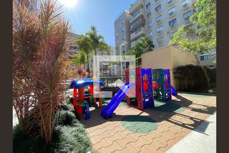 Apartamento à venda com 77m², 3 quartos e 1 vaga Apartamento à venda com 77m², 3 quartos e 1 vagaÁrea comum - playground