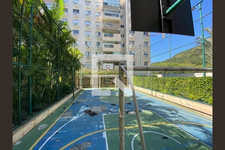 Apartamento à venda com 77m², 3 quartos e 1 vaga Apartamento à venda com 77m², 3 quartos e 1 vagaÁrea comum - quadra