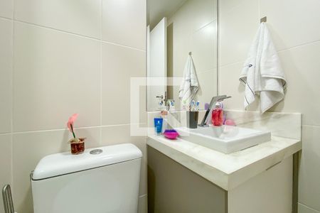 Apartamento à venda com 77m², 3 quartos e 1 vaga Apartamento à venda com 77m², 3 quartos e 1 vagaBanheiro social
