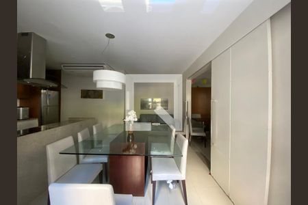 Apartamento à venda com 77m², 3 quartos e 1 vaga Apartamento à venda com 77m², 3 quartos e 1 vagaÁrea comum - espaço gourmet